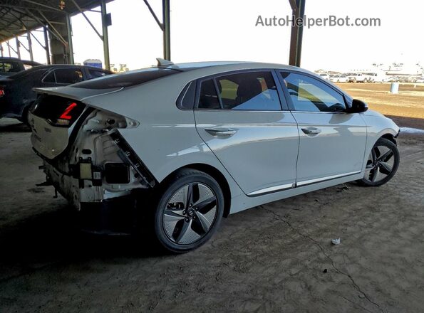 KMHC05LC9NU269142 2022 HYUNDAI IONIQ Белый Задняя правая четверть