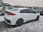 2018 Hyundai Ioniq Limited Белый vin: KMHC05LCXJU066349