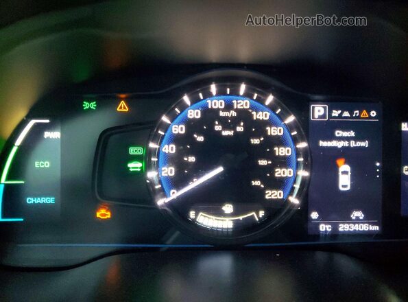 KMHC05LCXJU066349 2018 HYUNDAI IONIQ Белый Вид щитка приборов