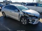 2019 Hyundai Ioniq Electric Limited Silver vin: KMHC05LH2KU048926