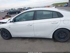 2017 Hyundai Ioniq Hybrid Blue Белый vin: KMHC65LC3HU049840