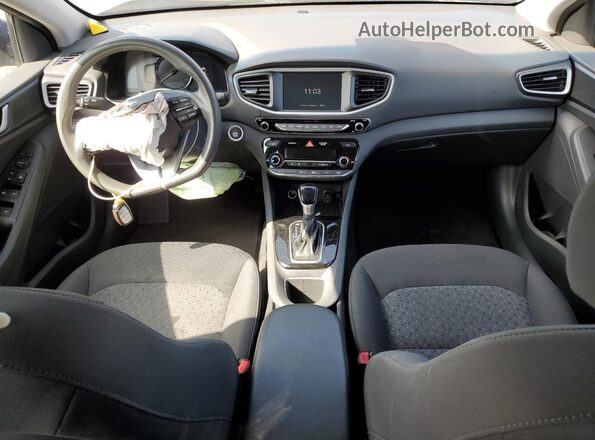 KMHC65LC4KU134404 2019 HYUNDAI IONIQ Blue Widok deski rozdzielczej