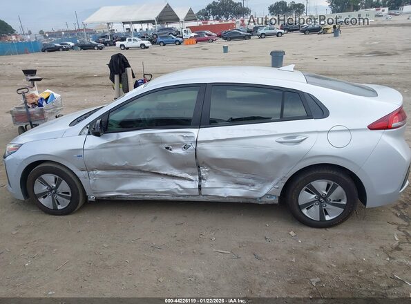 KMHC65LC5HU024227 2017 HYUNDAI IONIQ HYBRID Серебряный Панорамный вид салона 360°