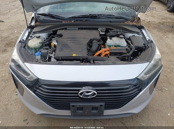KMHC65LC5HU024227 2017 HYUNDAI IONIQ HYBRID Серебряный Вид сзади