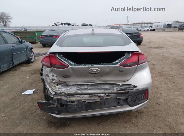 KMHC65LC6KU106930 2019 HYUNDAI IONIQ HYBRID Silver 