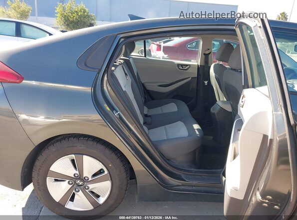 KMHC65LC9LU242874 2020 HYUNDAI IONIQ HYBRID Silver VIN կոդի պիտակի տեսք