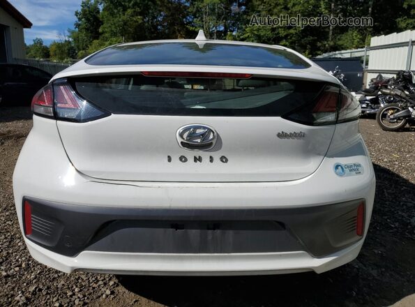 KMHC85LJ1MU077073 2021 HYUNDAI IONIQ Белый Вид сзади