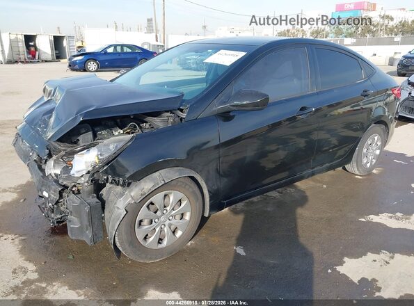 KMHCT4AE1HU374638 2017 HYUNDAI ACCENT Black Vista tres cuartos delantera izquierda