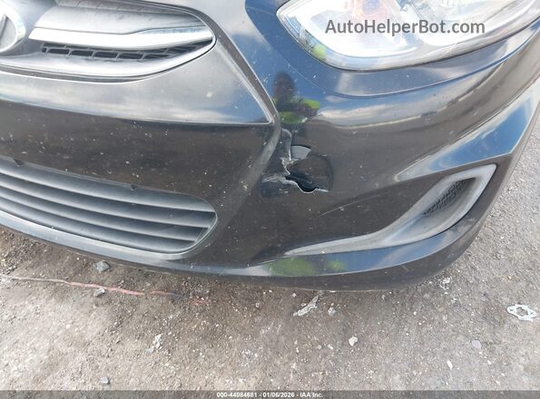 KMHCT4AE2HU354401 2017 HYUNDAI ACCENT Black Вид спереду