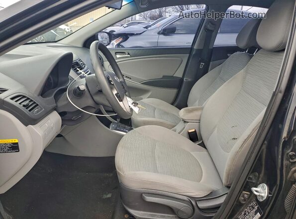 KMHCT4AEXGU975075 2016 HYUNDAI ACCENT Черный Вид салона спереди