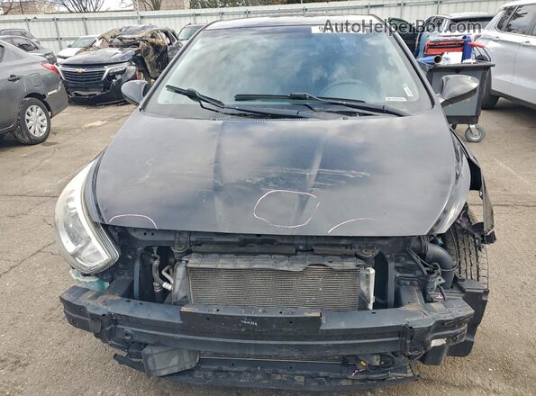 KMHCT4AEXGU975075 2016 HYUNDAI ACCENT Черный Вид спереди