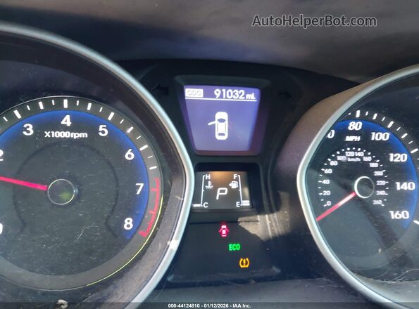 KMHD35LH0HU350140 2017 HYUNDAI ELANTRA GT Красный Вид задних сидений
