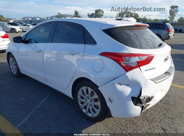 KMHD35LH9GU274643 2016 HYUNDAI ELANTRA GT Белый Вид щитка приборов