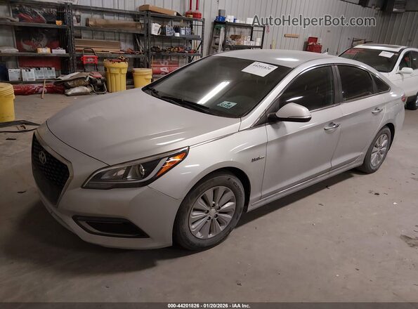 KMHE24L10GA010796 2016 HYUNDAI SONATA HYBRID Silver Przód lewy