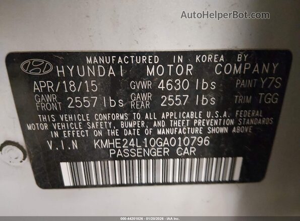 KMHE24L10GA010796 2016 HYUNDAI SONATA HYBRID Silver Widok komory silnika