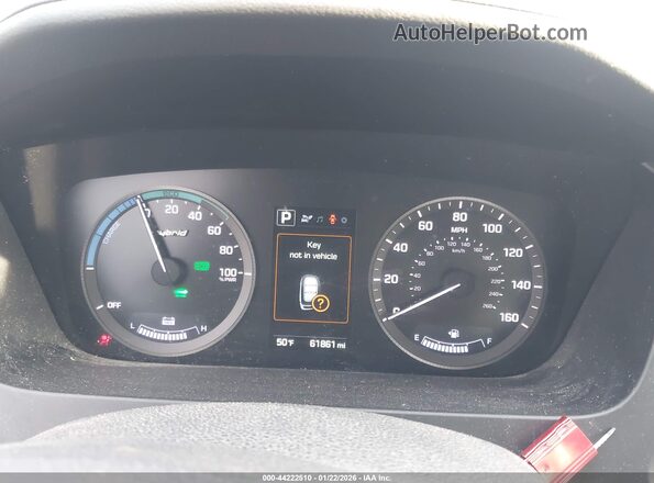 KMHE24L18HA058239 2017 HYUNDAI SONATA HYBRID Серебряный Вид задних сидений