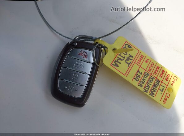 KMHE24L18HA058239 2017 HYUNDAI SONATA HYBRID Серебряный Вид панели приборов