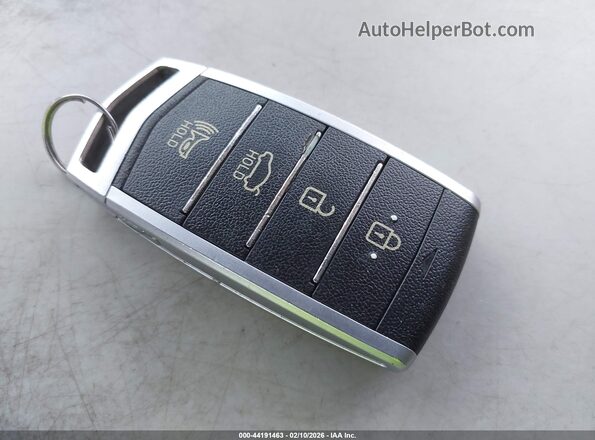 KMHG34JA2HU033392 2017 GENESIS G90 Серый Вид панели приборов