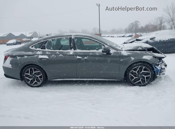 KMHL14JC2NA243994 2022 HYUNDAI SONATA Gray Widok wnętrza z tyłu