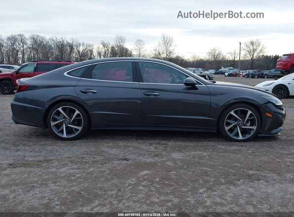 KMHL44J23NA231044 2022 HYUNDAI SONATA Black Widok wnętrza z tyłu
