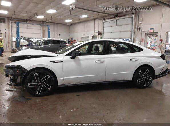 KMHL54JC6TA539909 2026 HYUNDAI SONATA White 