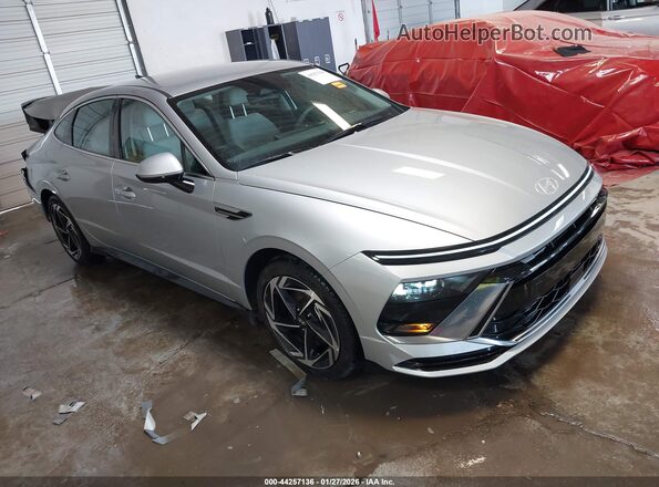 KMHL64JA5TA526256 2026 HYUNDAI SONATA Серебряный Передняя правая четверть