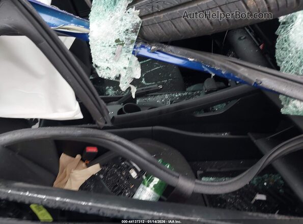 KMHLM4DG7TU104543 2026 HYUNDAI ELANTRA Синий Вид салона спереди