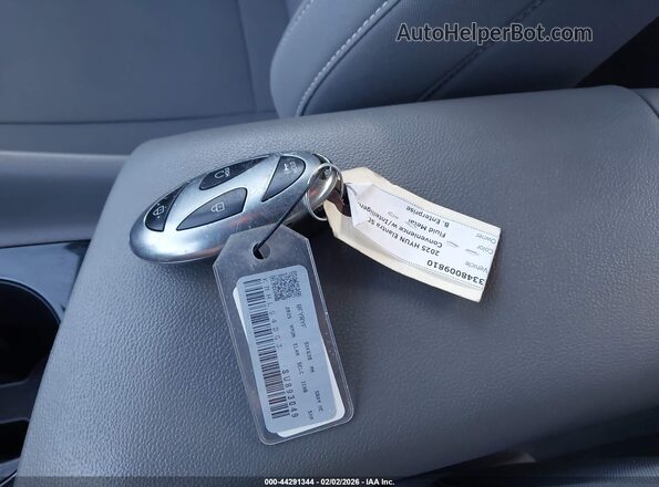 KMHLS4DG3SU893049 2025 HYUNDAI ELANTRA Gray წინა პანელის ხედი