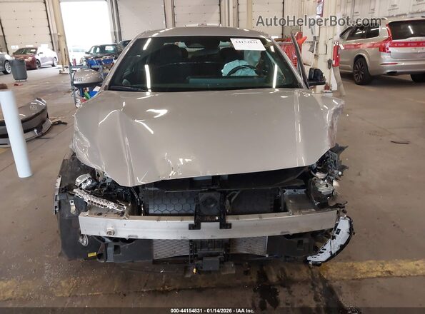 KMHM24AB8RA057228 2024 HYUNDAI IONIQ 6 Silver Vista del cuadro de instrumentos