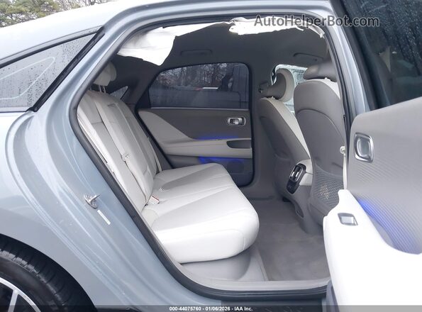 KMHM34AC4RA076932 2024 HYUNDAI IONIQ 6 Gray Vista de la etiqueta del VIN
