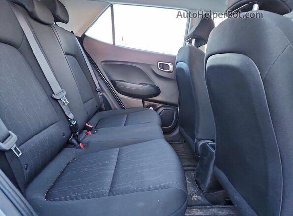 KMHRB8A37MU101569 2021 HYUNDAI VENUE Белый Вид задней части салона