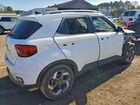 2021 Hyundai Venue Sel White vin: KMHRC8A34MU081939