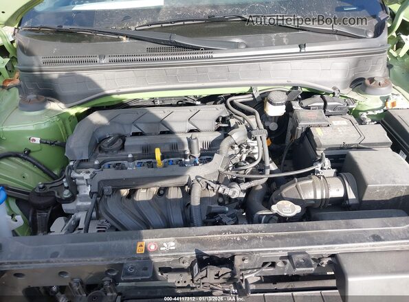 KMHRC8A34RU336905 2024 HYUNDAI VENUE Зеленый Вид сзади