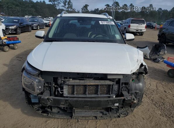 KMHRC8A36MU063927 2021 HYUNDAI VENUE Белый Вид спереди