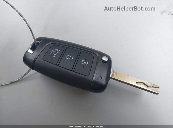 KMHRC8A36PU268264 2023 HYUNDAI VENUE Серый Вид панели приборов