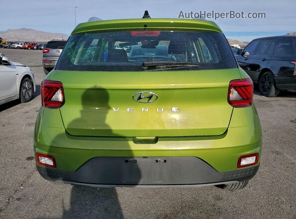 KMHRC8A39MU121027 2021 HYUNDAI VENUE Green Вид ззаду
