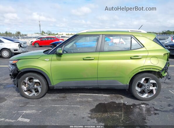 KMHRC8A3XPU229581 2023 HYUNDAI VENUE Зеленый 