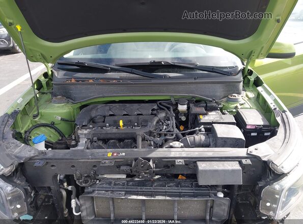 KMHRC8A3XPU229581 2023 HYUNDAI VENUE Зеленый Вид сзади
