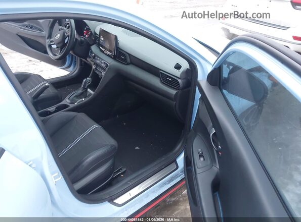 KMHT36AH0MU009075 2021 HYUNDAI VELOSTER N Синий Вид салона спереди