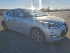 2017 Hyundai Veloster Серебряный vin: KMHTC6AD1HU311381