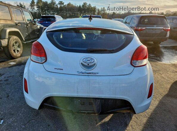 KMHTC6AD8GU267507 2016 HYUNDAI VELOSTER Белый Вид сзади