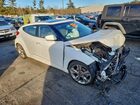 2016 Hyundai Veloster Белый vin: KMHTC6AD8GU267507
