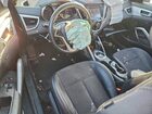 2016 Hyundai Veloster Белый vin: KMHTC6AD8GU267507