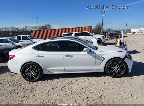 KMTG34LE4LU057806 2020 GENESIS G70 White Widok wnętrza z tyłu