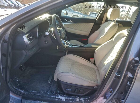 KMTG54SE8RU139655 2024 GENESIS G70 Серый Вид салона спереди