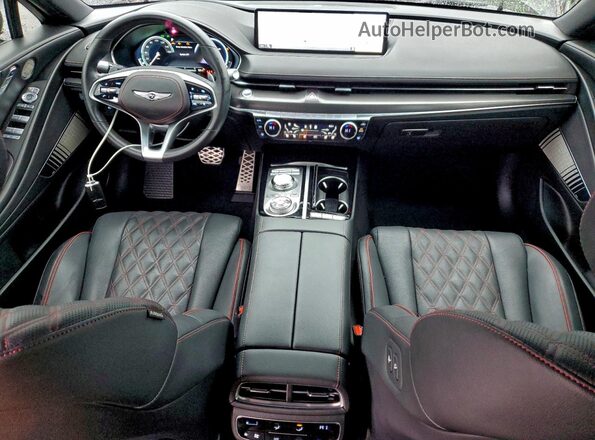 KMTGA4SC1RU246735 2024 GENESIS G80 Gray Vista del salpicadero