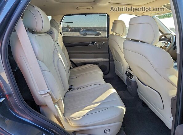 KMUHBDSB0NU078018 2022 GENESIS GV80 Gray Rear seats view