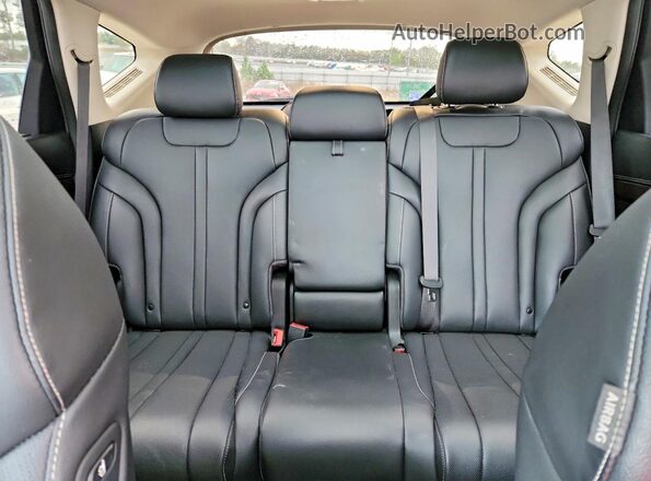 KMUHCESC6NU076334 2022 GENESIS GV80 Blue Widok tylnych siedzeń