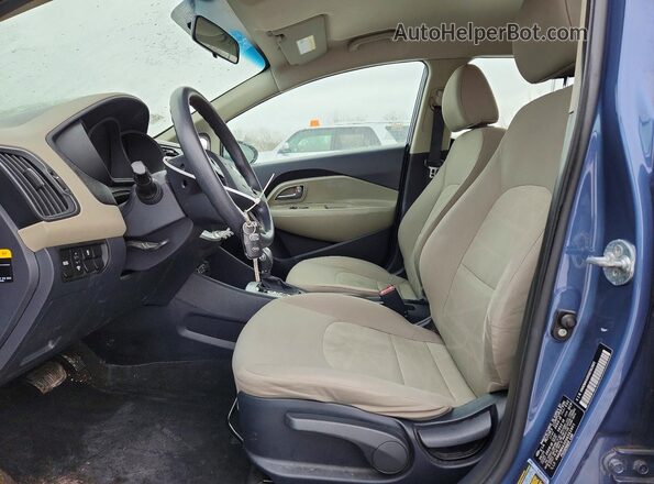 KNADM4A30G6562801 2016 KIA RIO Синий Вид салона спереди