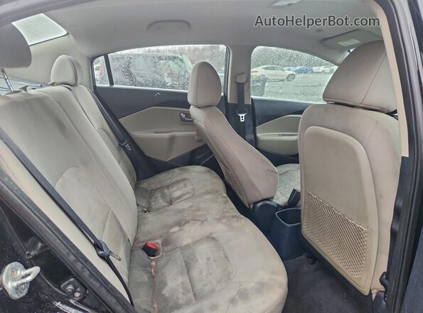 KNADM4A38H6011596 2017 KIA RIO Black Widok tylnych siedzeń